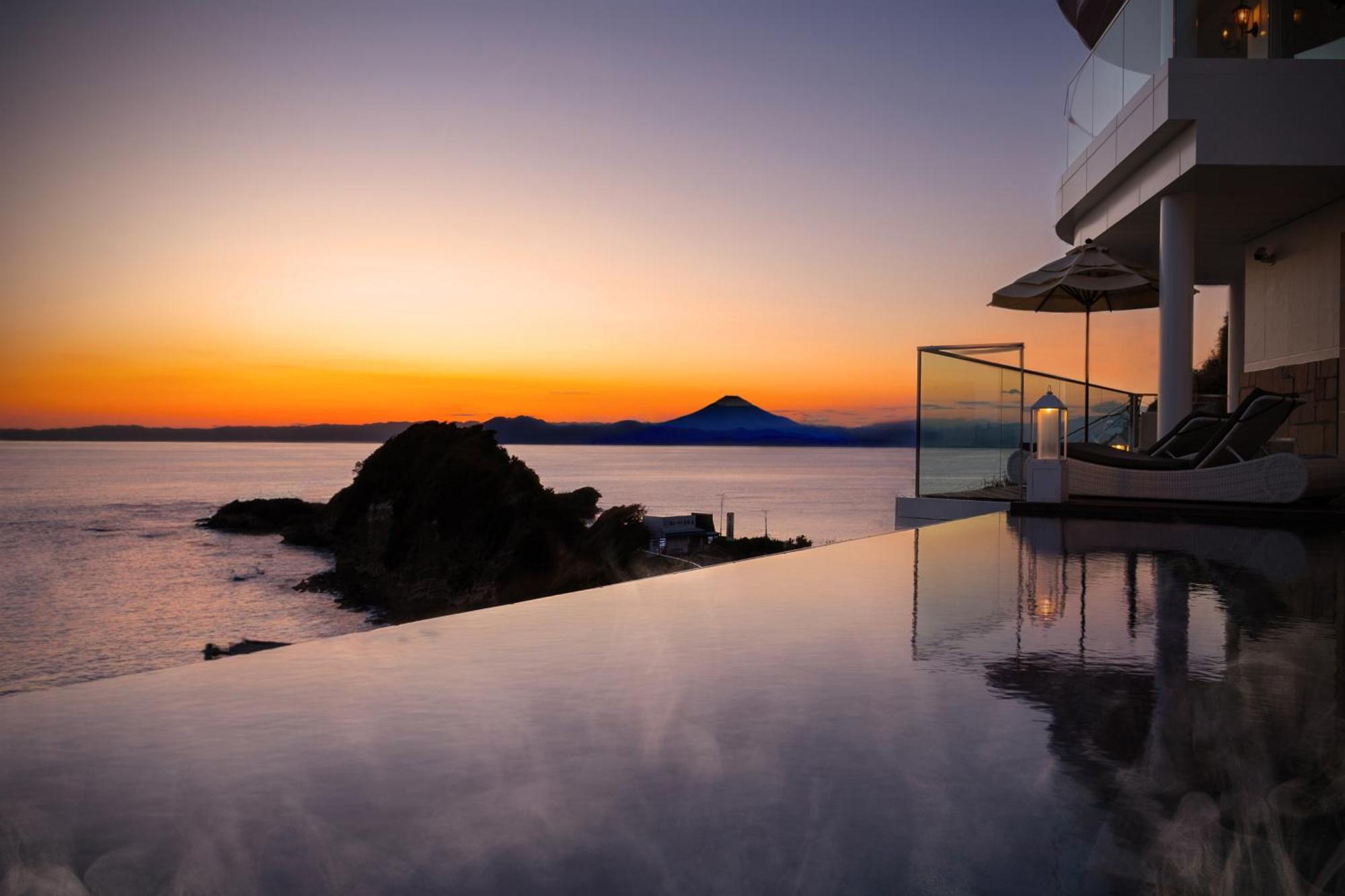 Hayama Hotel Otowa No Mori Yokosuka Ngoại thất bức ảnh
